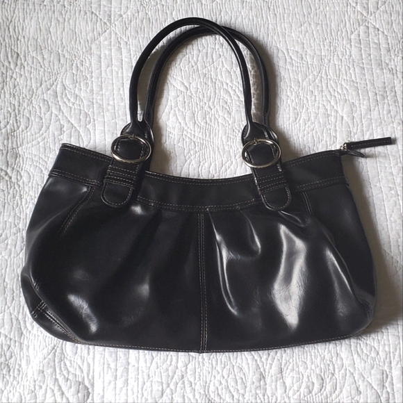 Source Unknown Handbags - EUC - Black Faux Leather Shoulder Bag